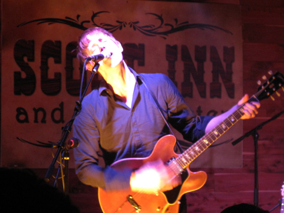Spoon at Scoot Inn Spoon at Scoot Inn