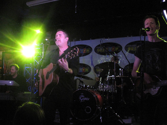 Barenaked Ladies, Sherlock’s Pub, San Antonio, Dec. 15, 2009 Barenaked Ladies, Sherlock’s Pub, San Antonio, Dec. 15, 2009